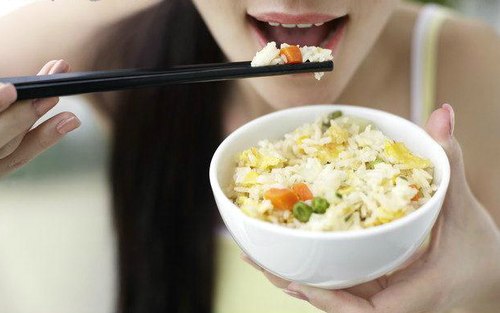 khong-an-tinh-bot-se-xuong-can-nhanh